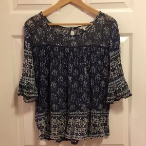 Beautiful blue Lucky Brand blouse size large